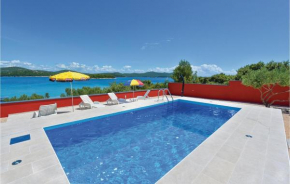 Amazing Home In Jezera With Wifi